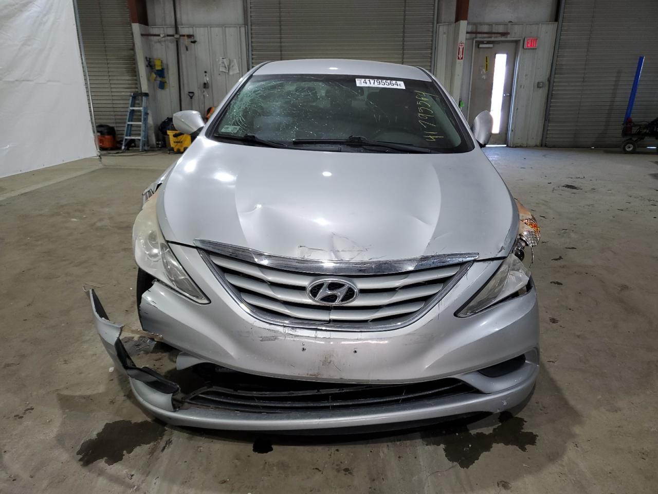 2011 HYUNDAI SONATA GLS - Image 5