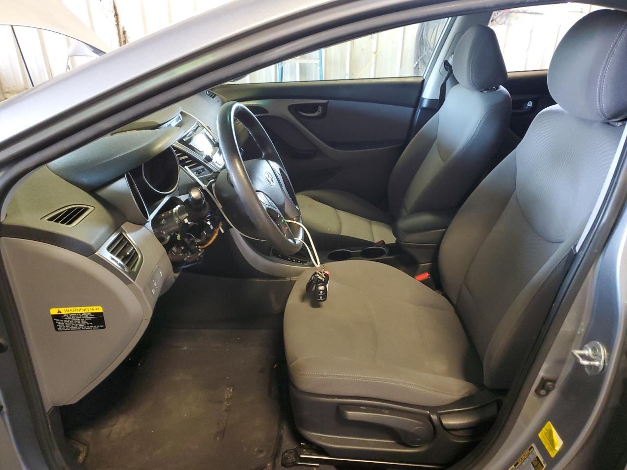 2015 HYUNDAI ELANTRA SE - Image 7