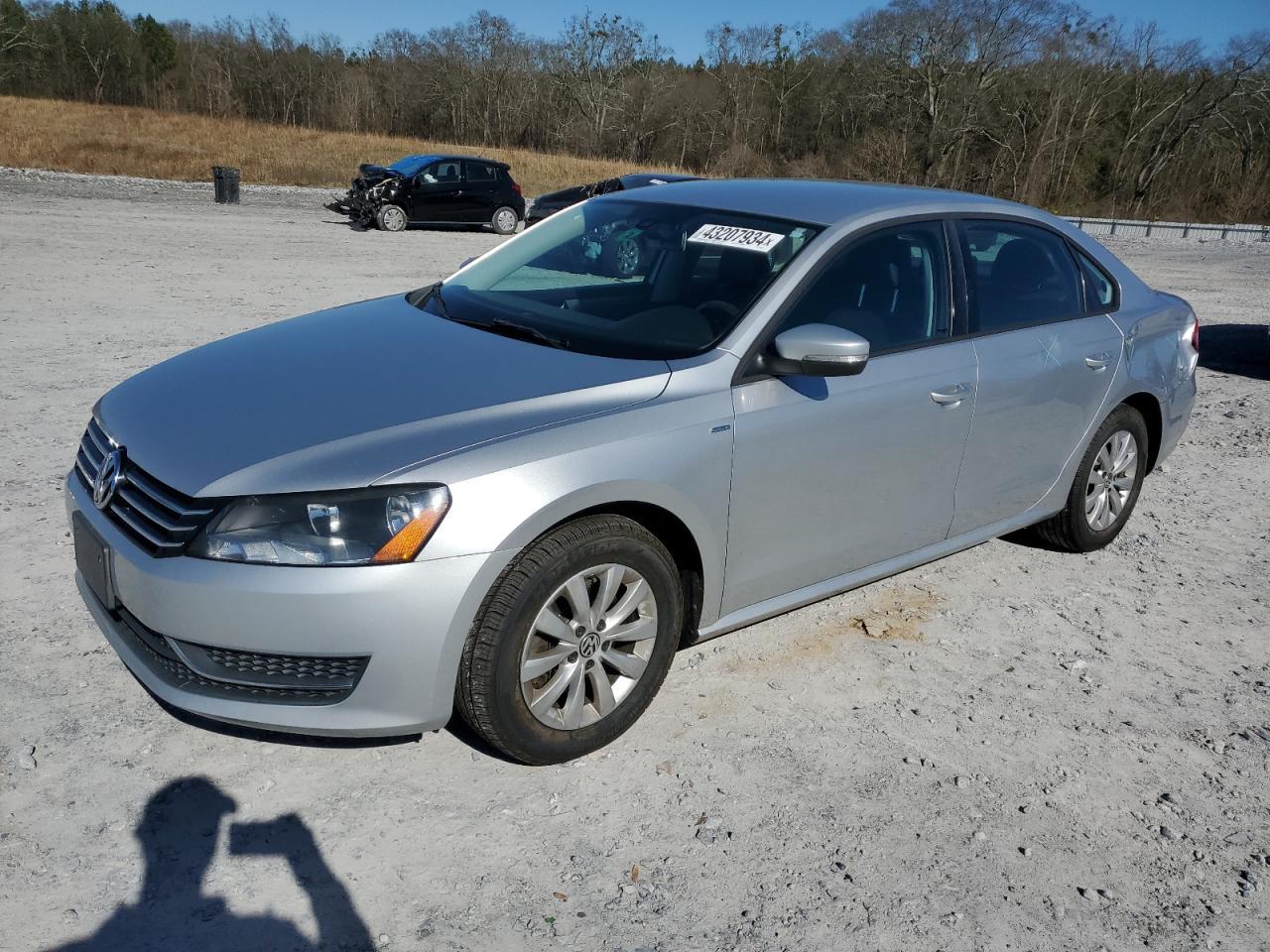2015 VOLKSWAGEN PASSAT S
