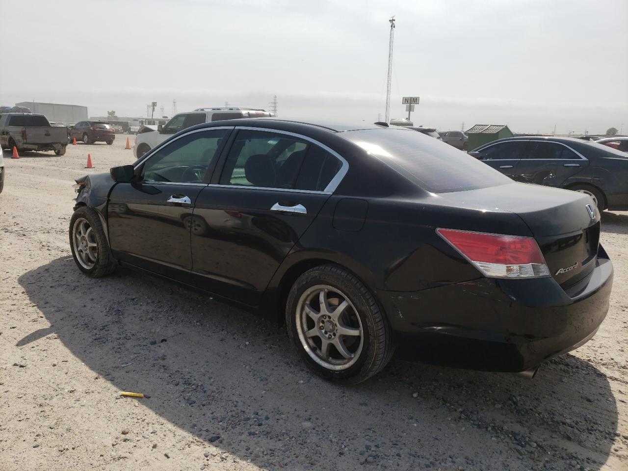 2010 HONDA ACCORD EXL - Image 2