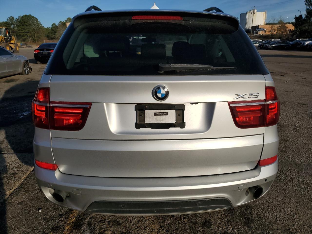 2013 BMW X5 XDRIVE3 - Image 6
