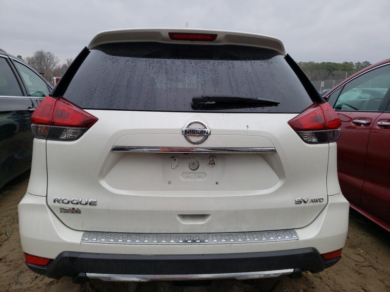 2018 NISSAN ROGUE S - Image 6