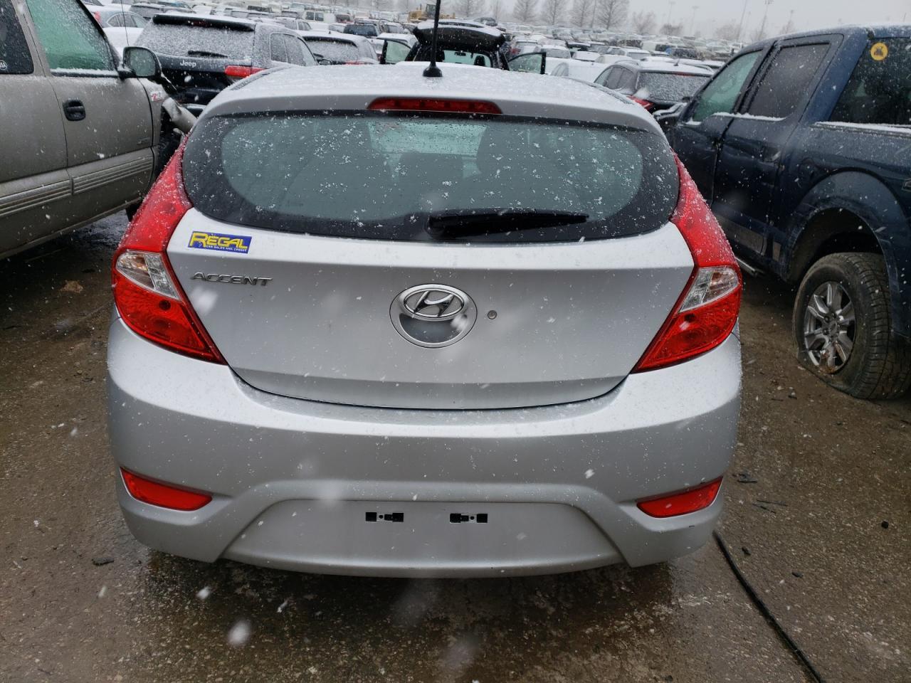 2017 HYUNDAI ACCENT SE - Image 6