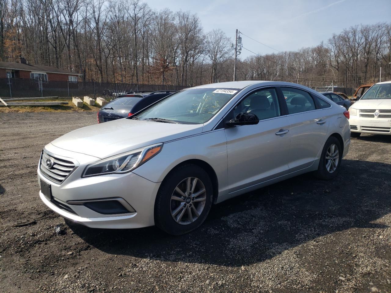 2017 HYUNDAI SONATA SE