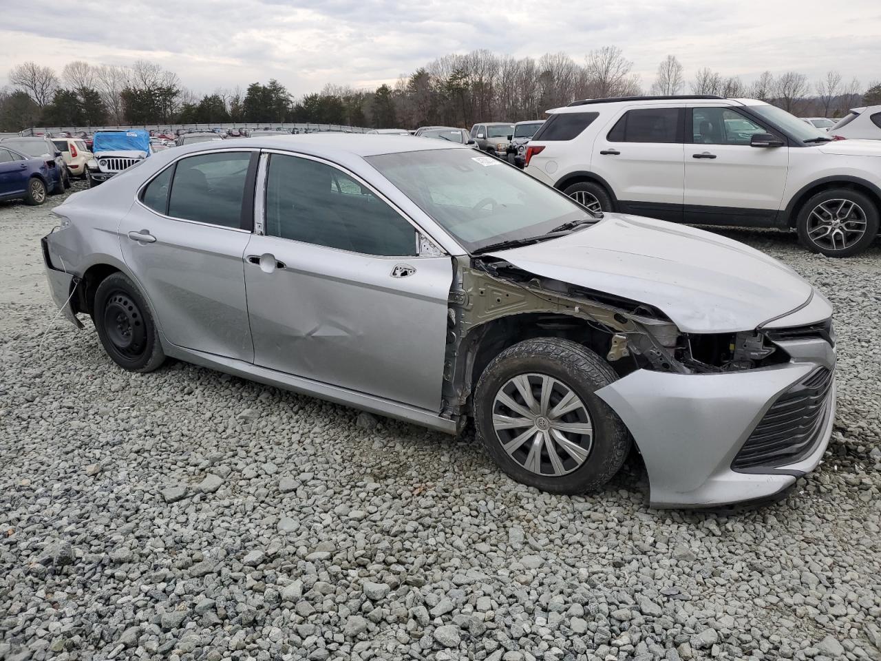 2018 TOYOTA CAMRY L - Image 4