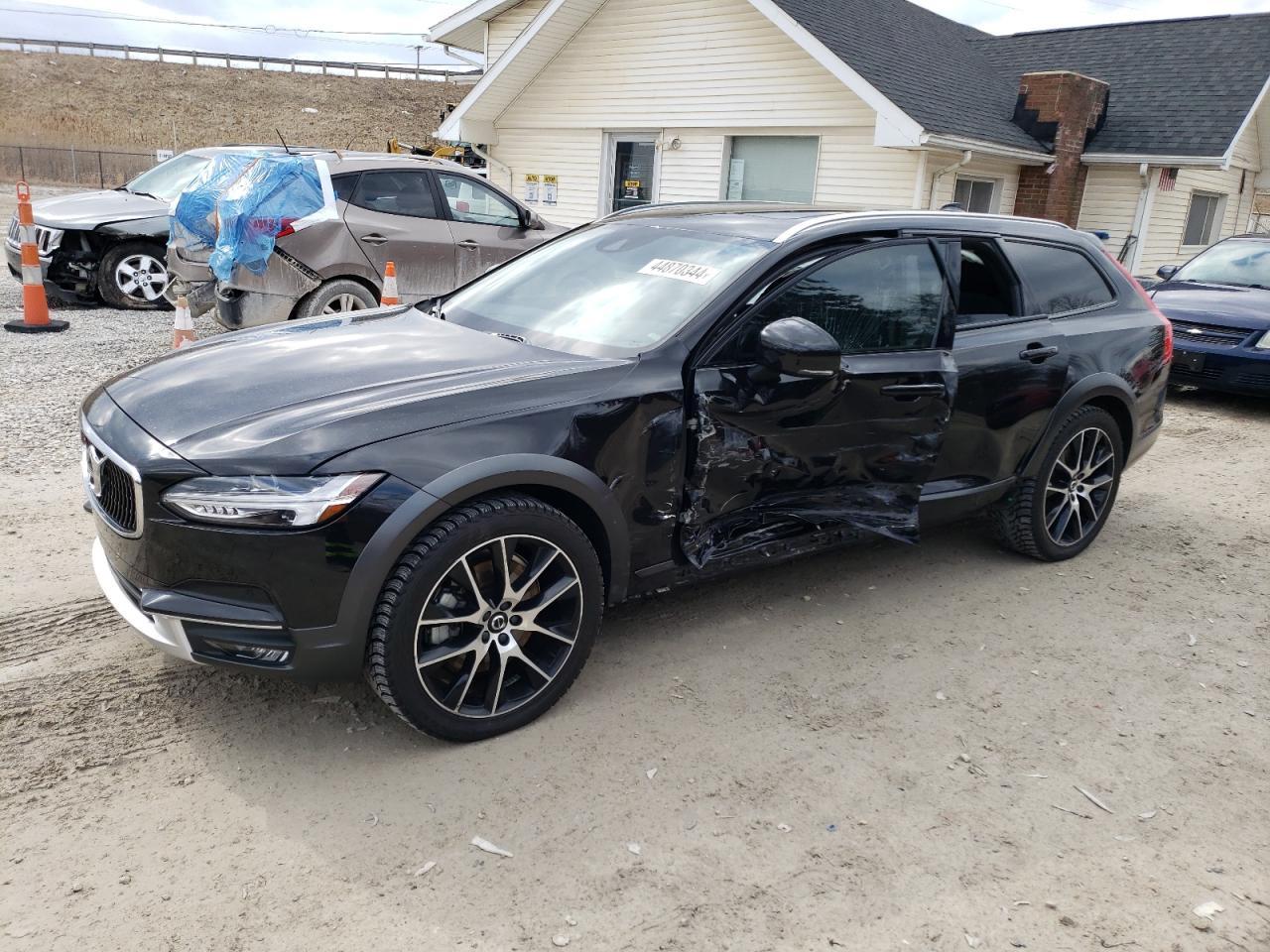 2020 VOLVO V90 CROSS