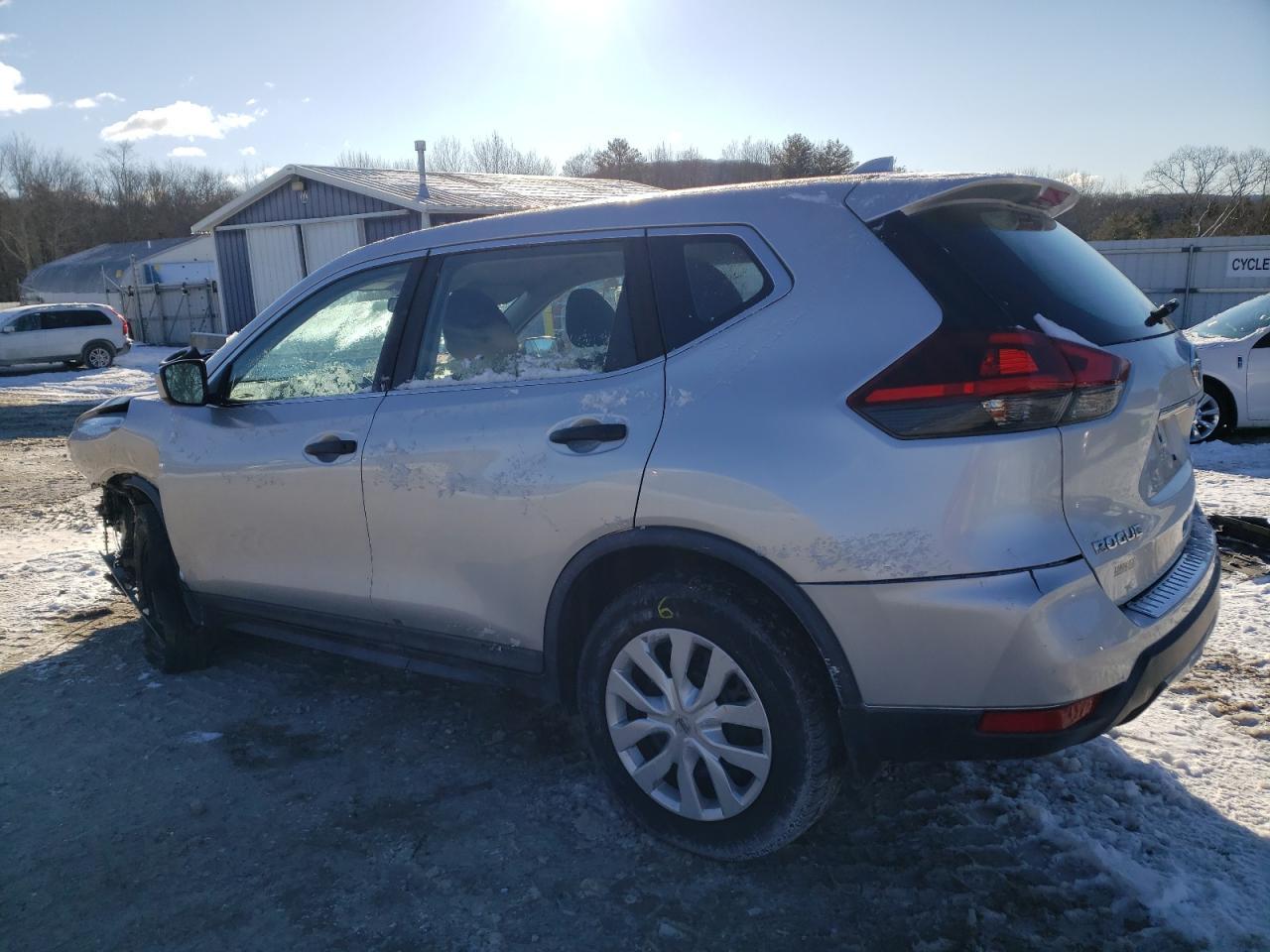 2018 NISSAN ROGUE S - Фото 2