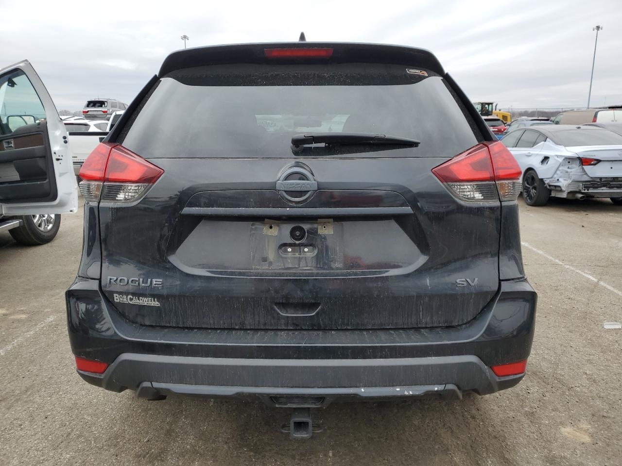2017 NISSAN ROGUE S - Фото 6