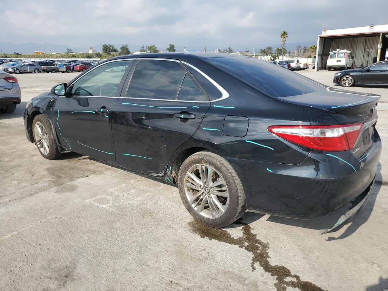 2016 TOYOTA CAMRY LE - Image 2