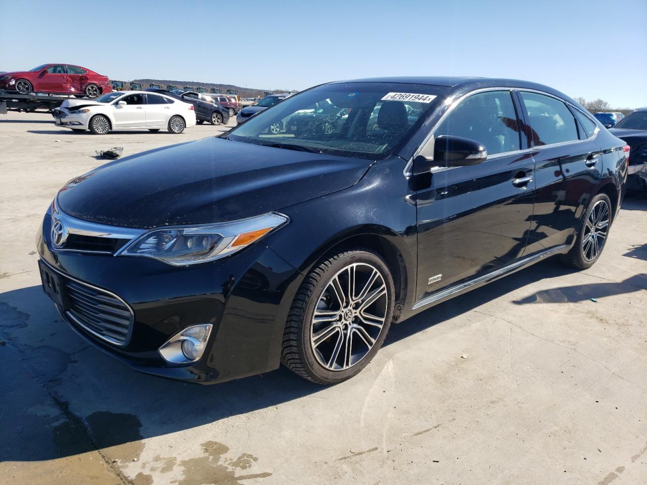 2015 TOYOTA AVALON XLE