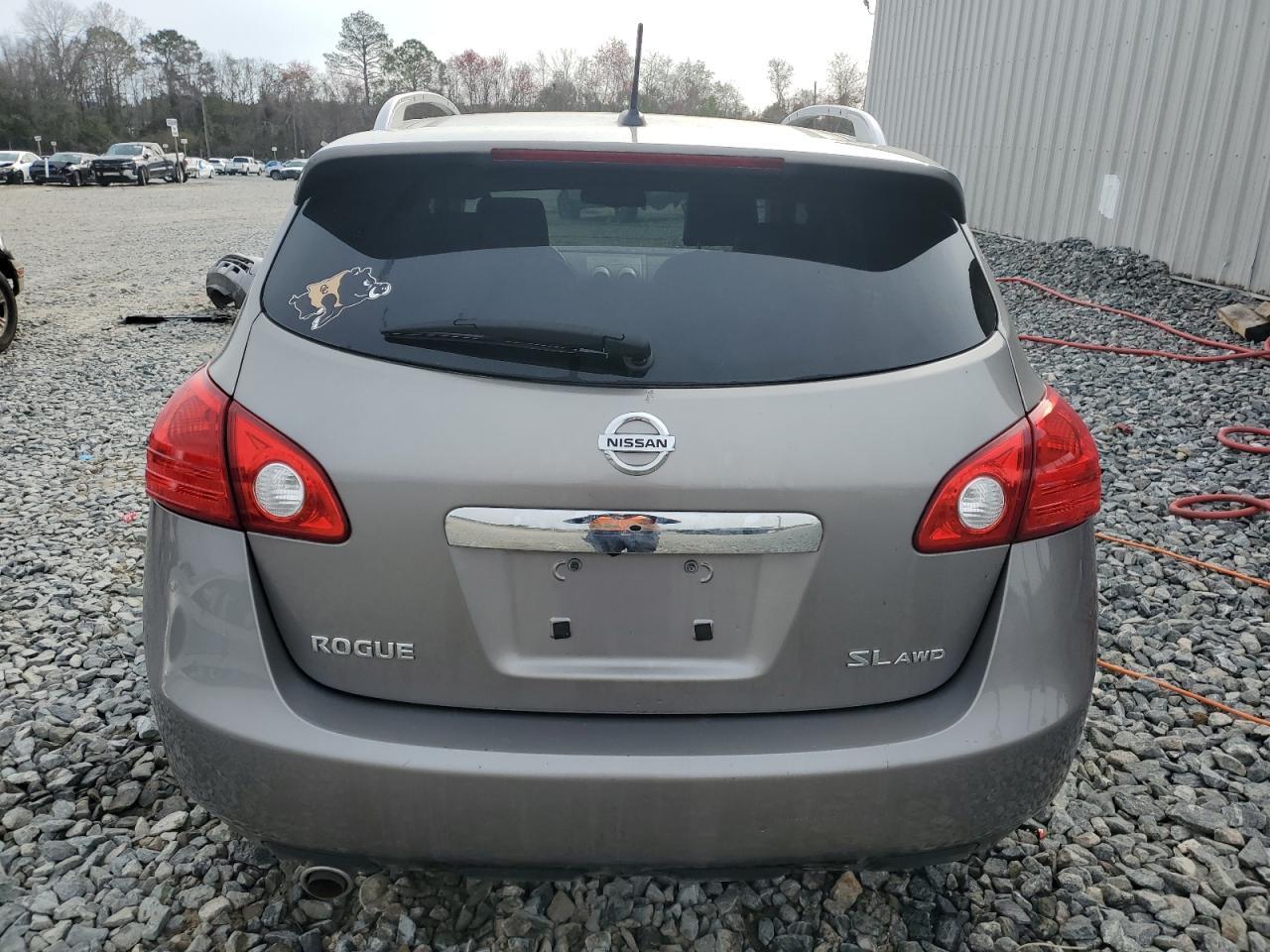 2013 NISSAN ROGUE S - Image 6
