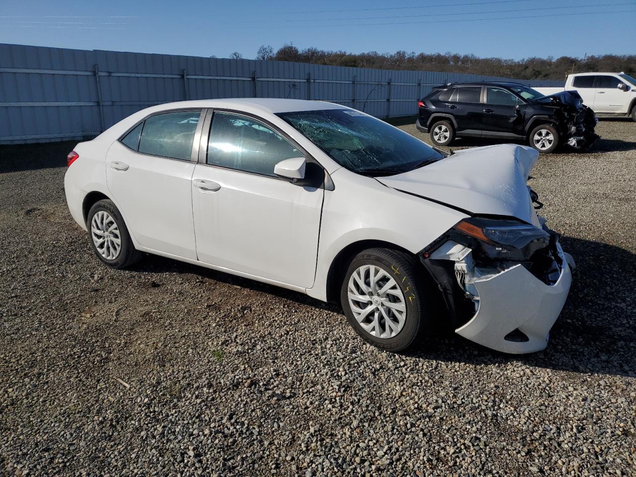 2019 TOYOTA COROLLA L - Фото 4