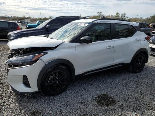 2021 Nissan Kicks Sr
