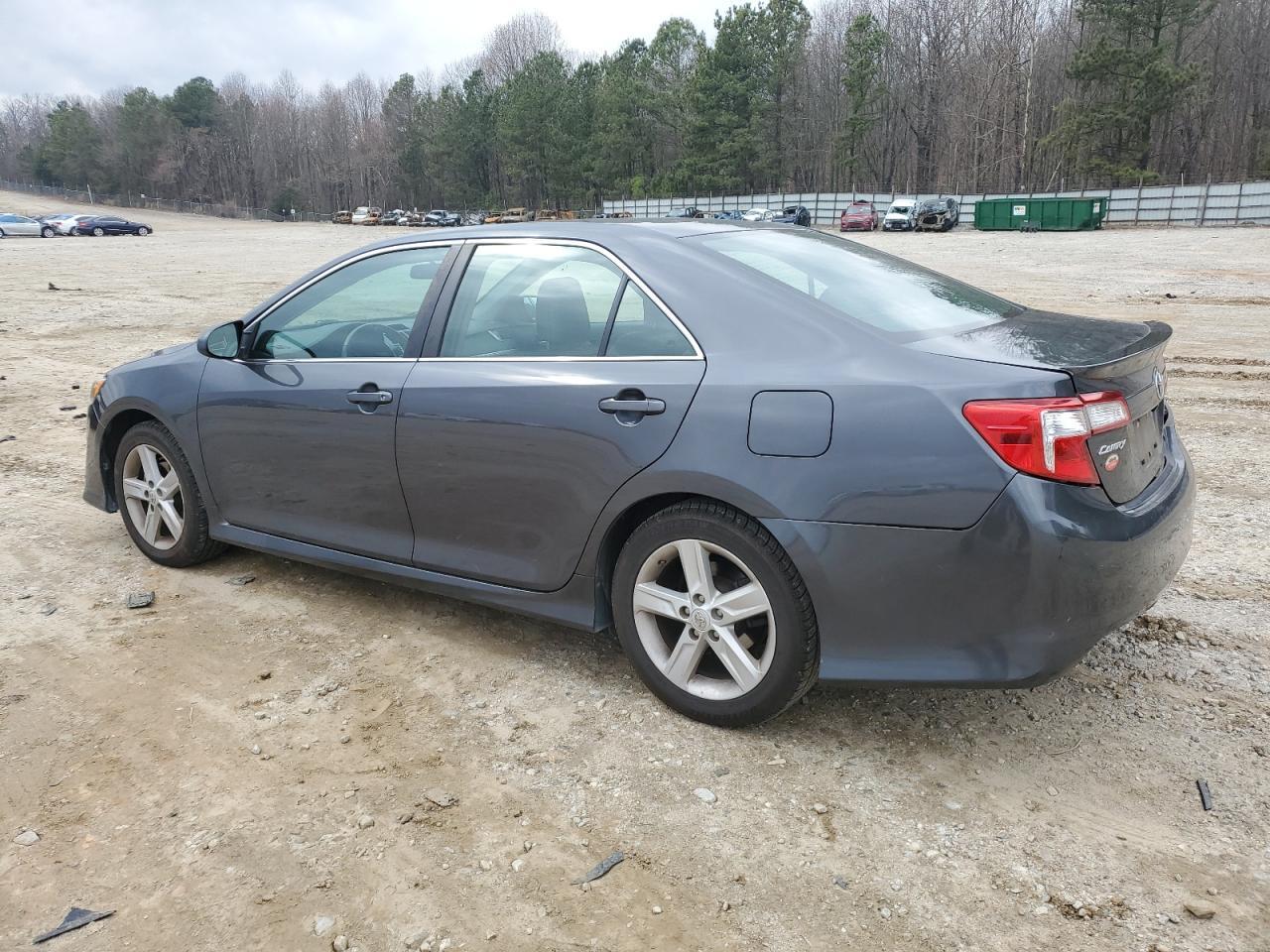 2012 TOYOTA CAMRY BASE - Фото 2