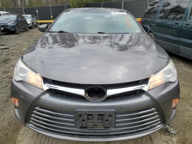 2017 Toyota Camry Hybrid - Фото 5