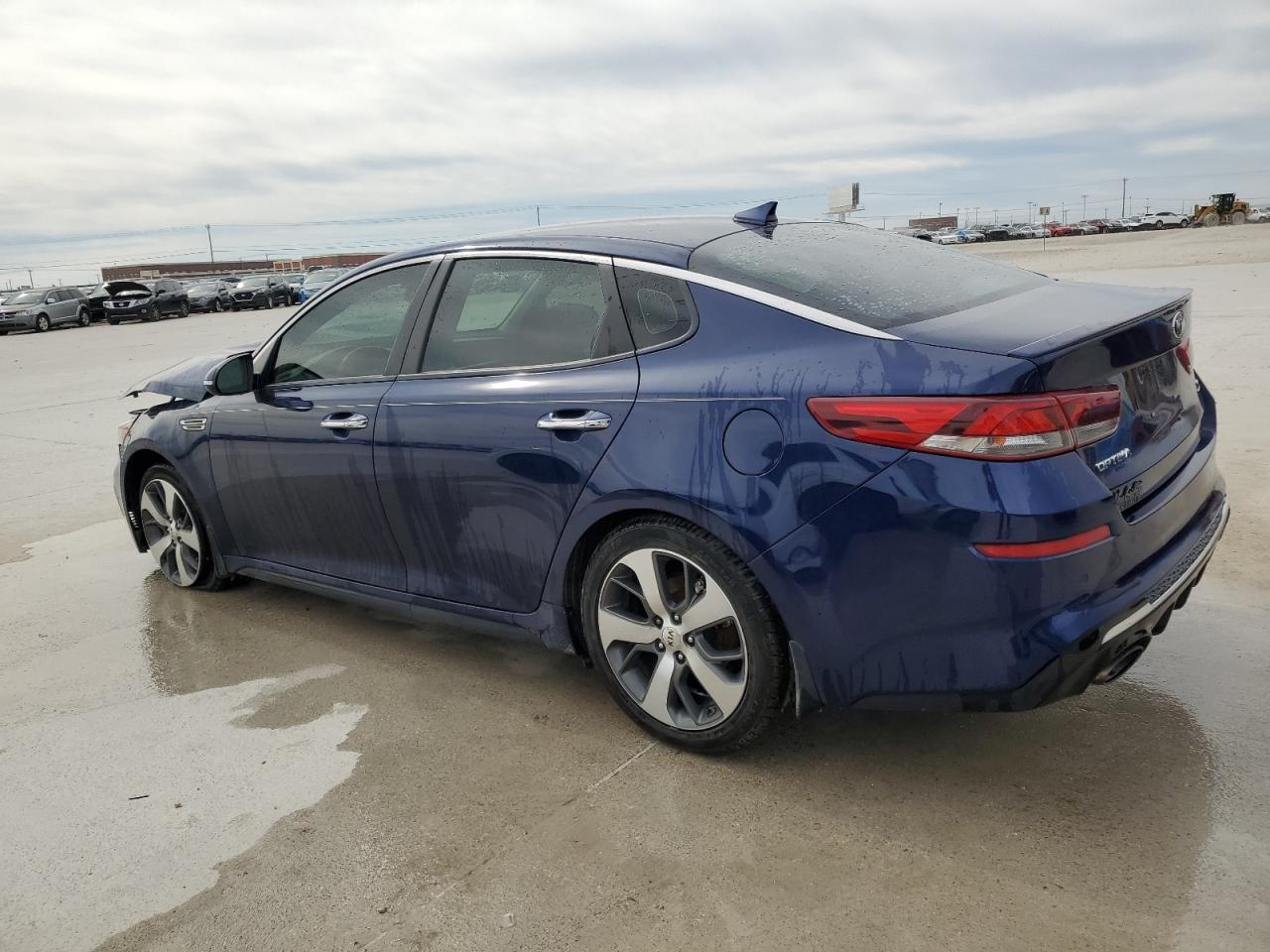 2020 KIA OPTIMA LX - Image 2