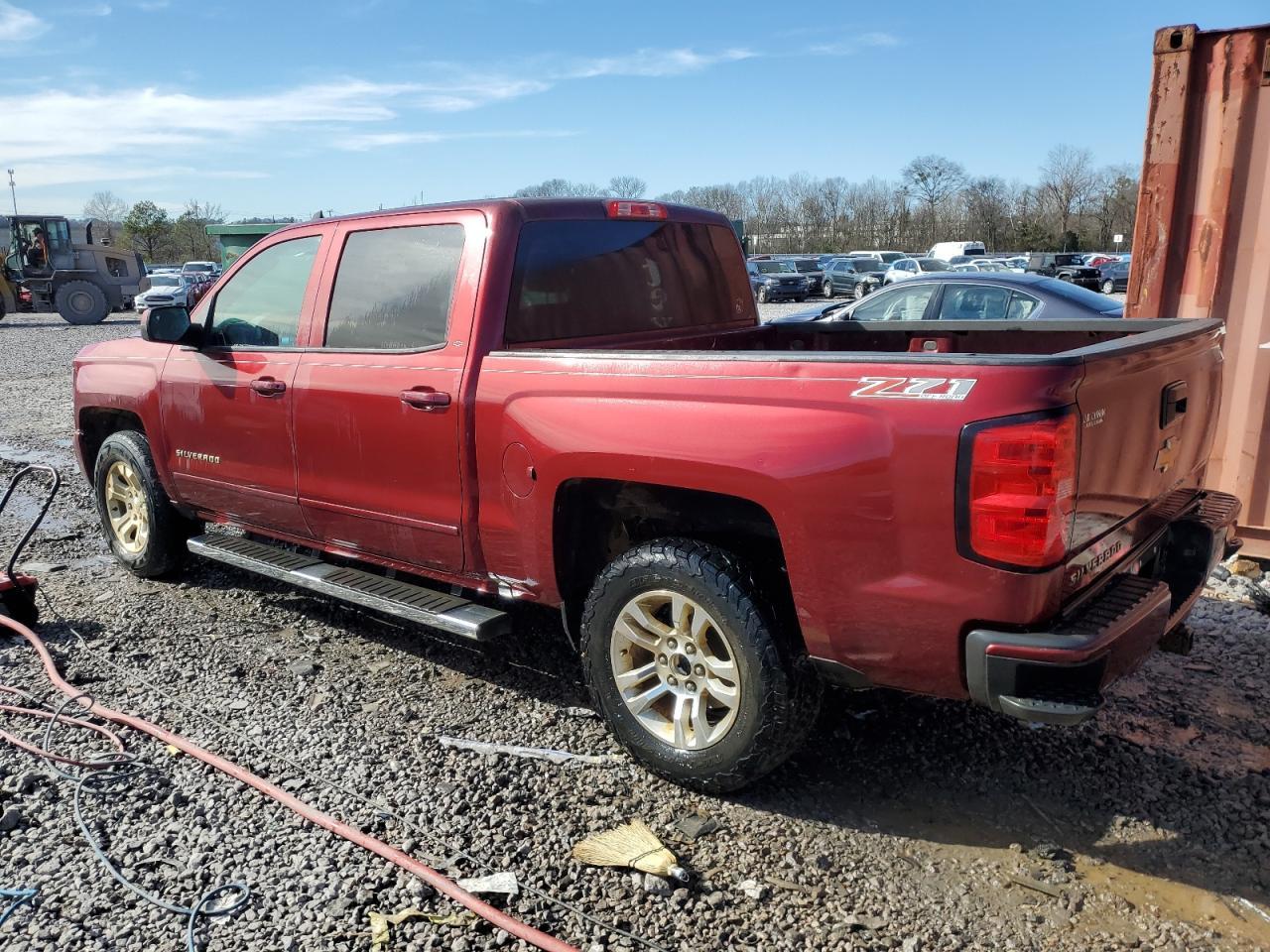2017 CHEVROLET SILVERADO - Image 2