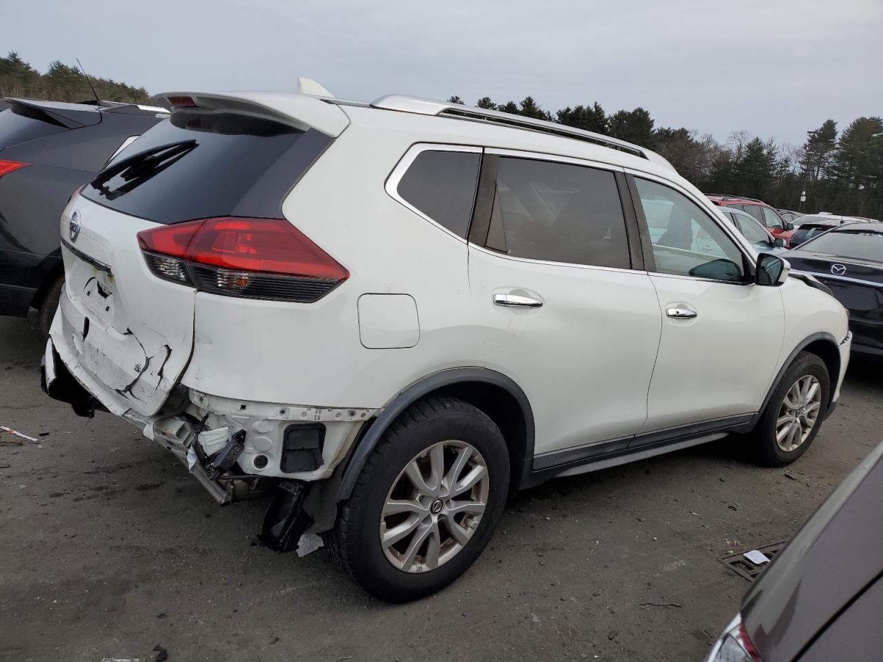 2018 NISSAN ROGUE S - Image 3