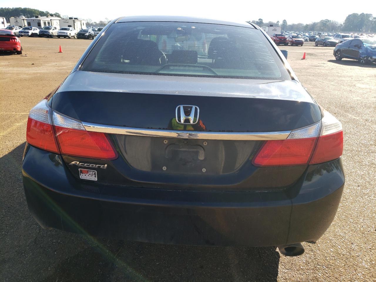 2014 HONDA ACCORD LX - Фото 6