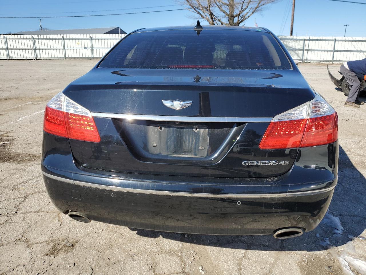 2011 HYUNDAI GENESIS 4. - Image 6
