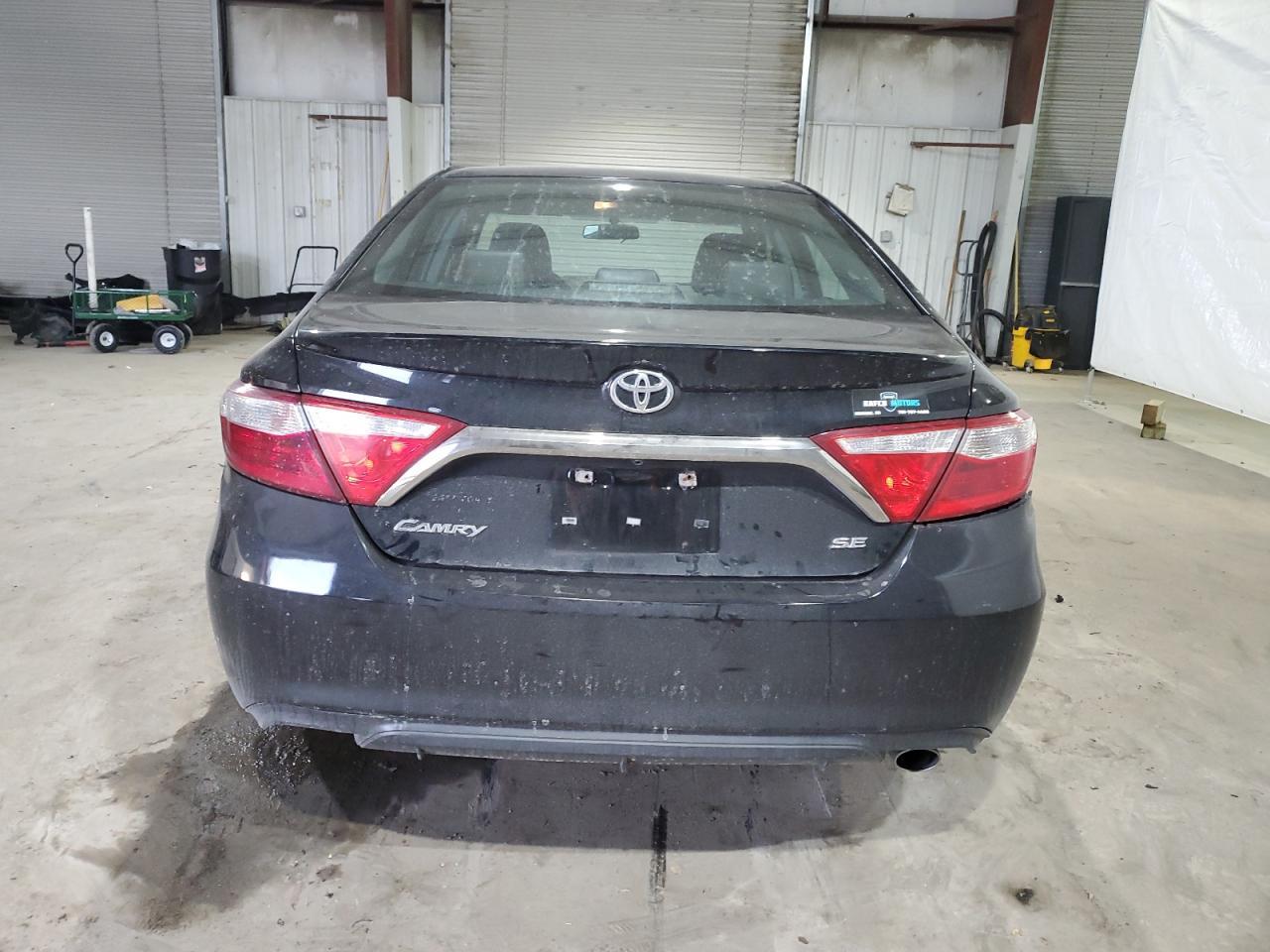 2016 TOYOTA CAMRY LE - Фото 6