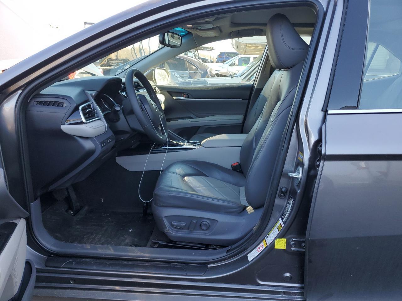 2018 TOYOTA CAMRY XSE - Image 7
