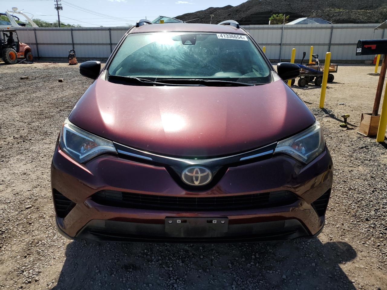 2017 TOYOTA RAV4 LE - Image 5