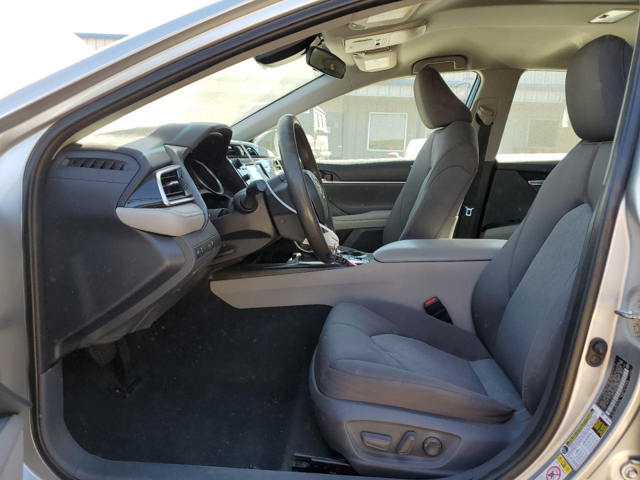 2018 TOYOTA CAMRY LE - Image 7