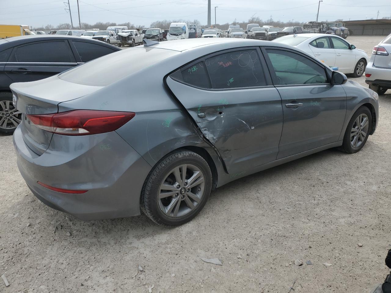 2018 HYUNDAI ELANTRA SE - Image 3