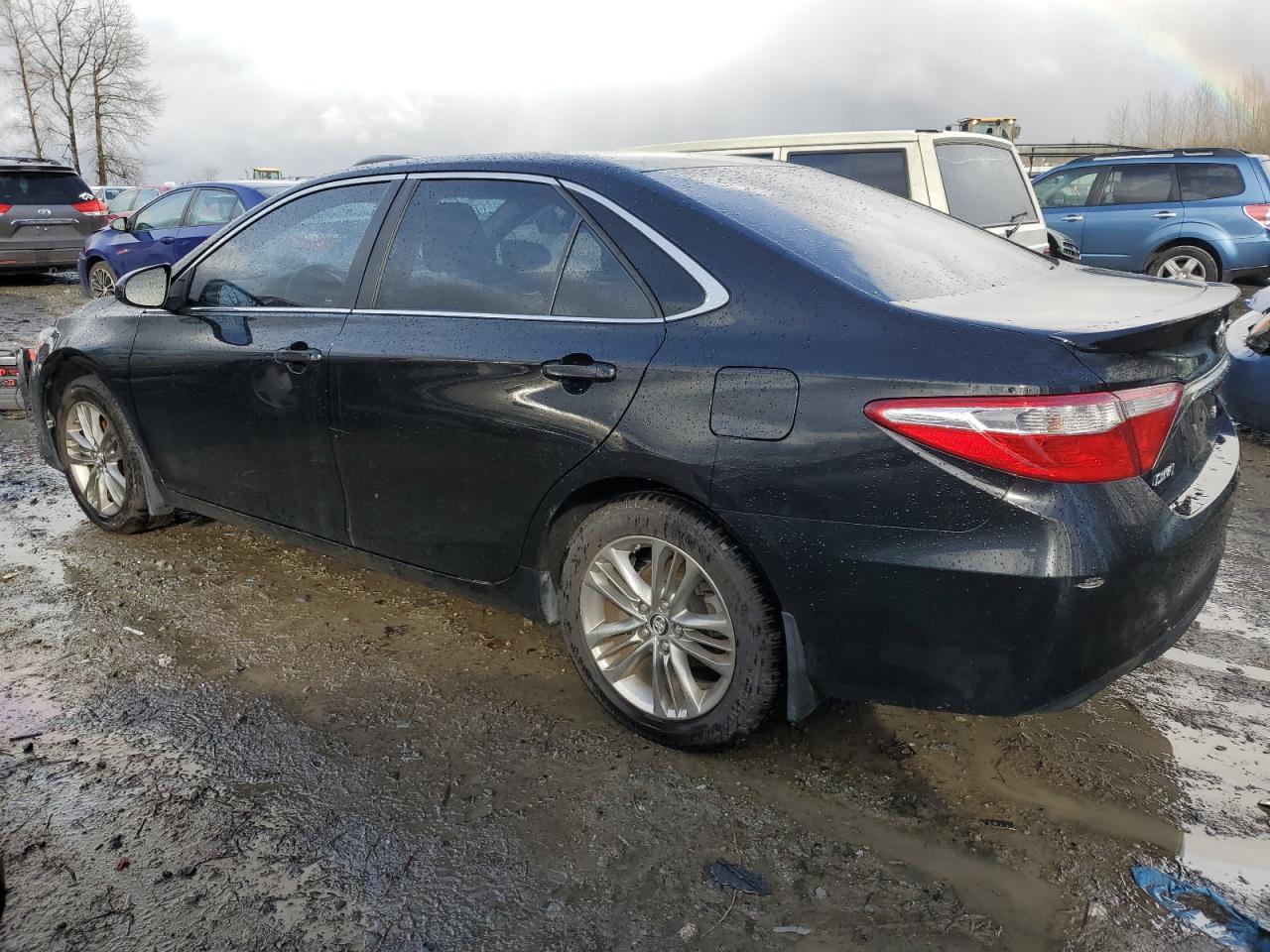 2017 TOYOTA CAMRY LE - Фото 2