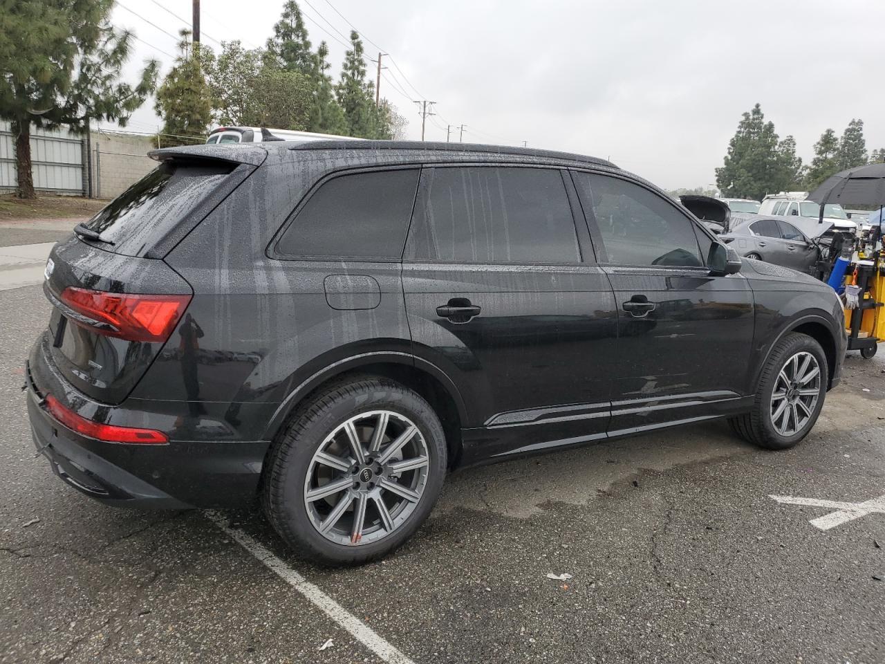 2023 AUDI Q7 PREMIUM - Image 3