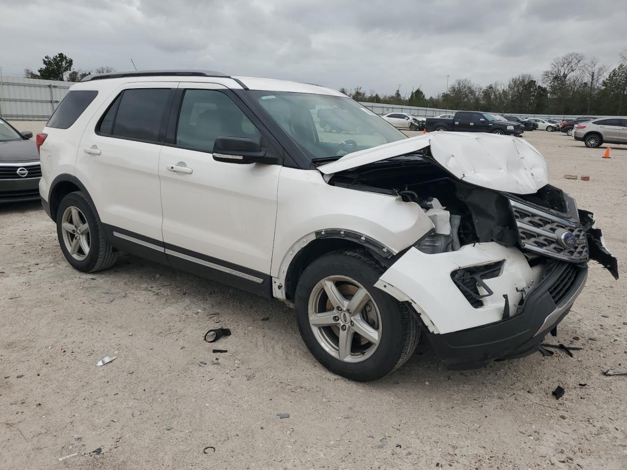 2018 FORD EXPLORER X - Image 4