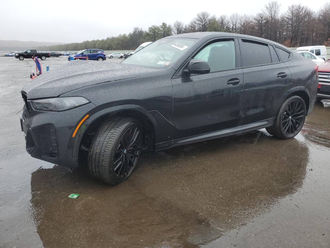 2024 BMW X6 M60I car image