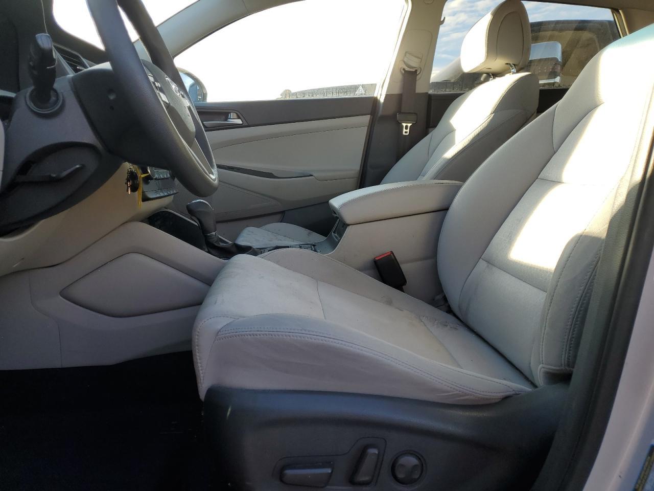 2018 HYUNDAI TUCSON SEL - Фото 7