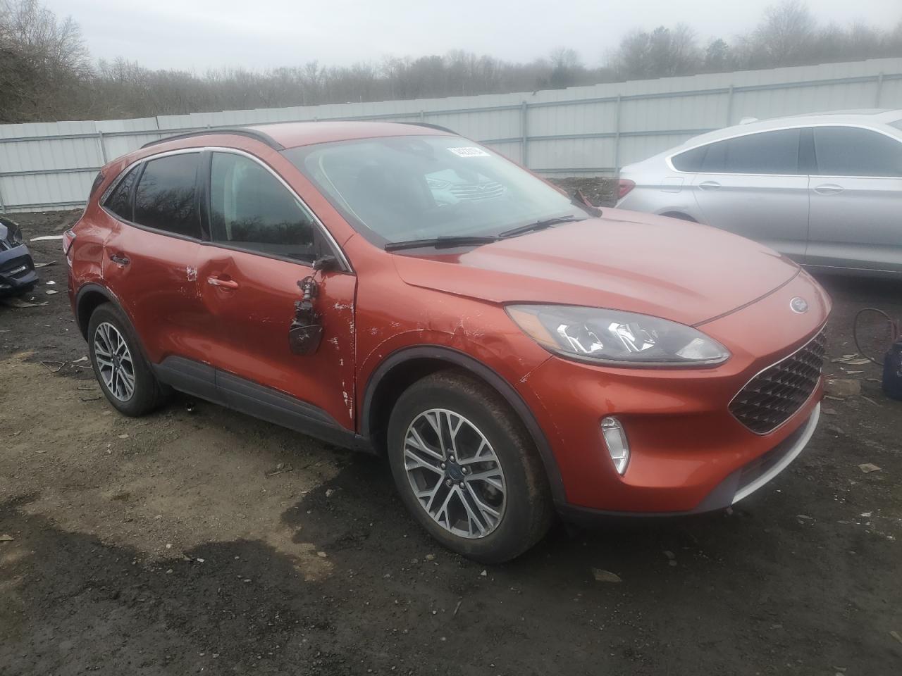 2020 FORD ESCAPE SEL - Image 4