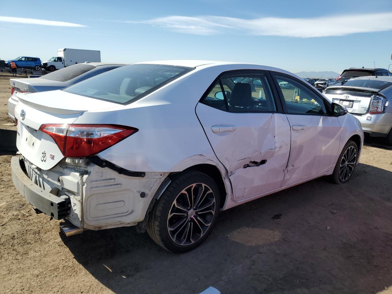 2014 TOYOTA COROLLA L - Image 3