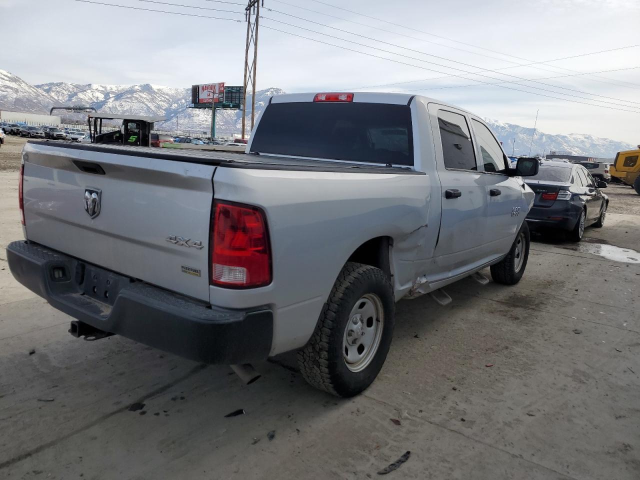 2014 RAM 1500 ST - Image 3
