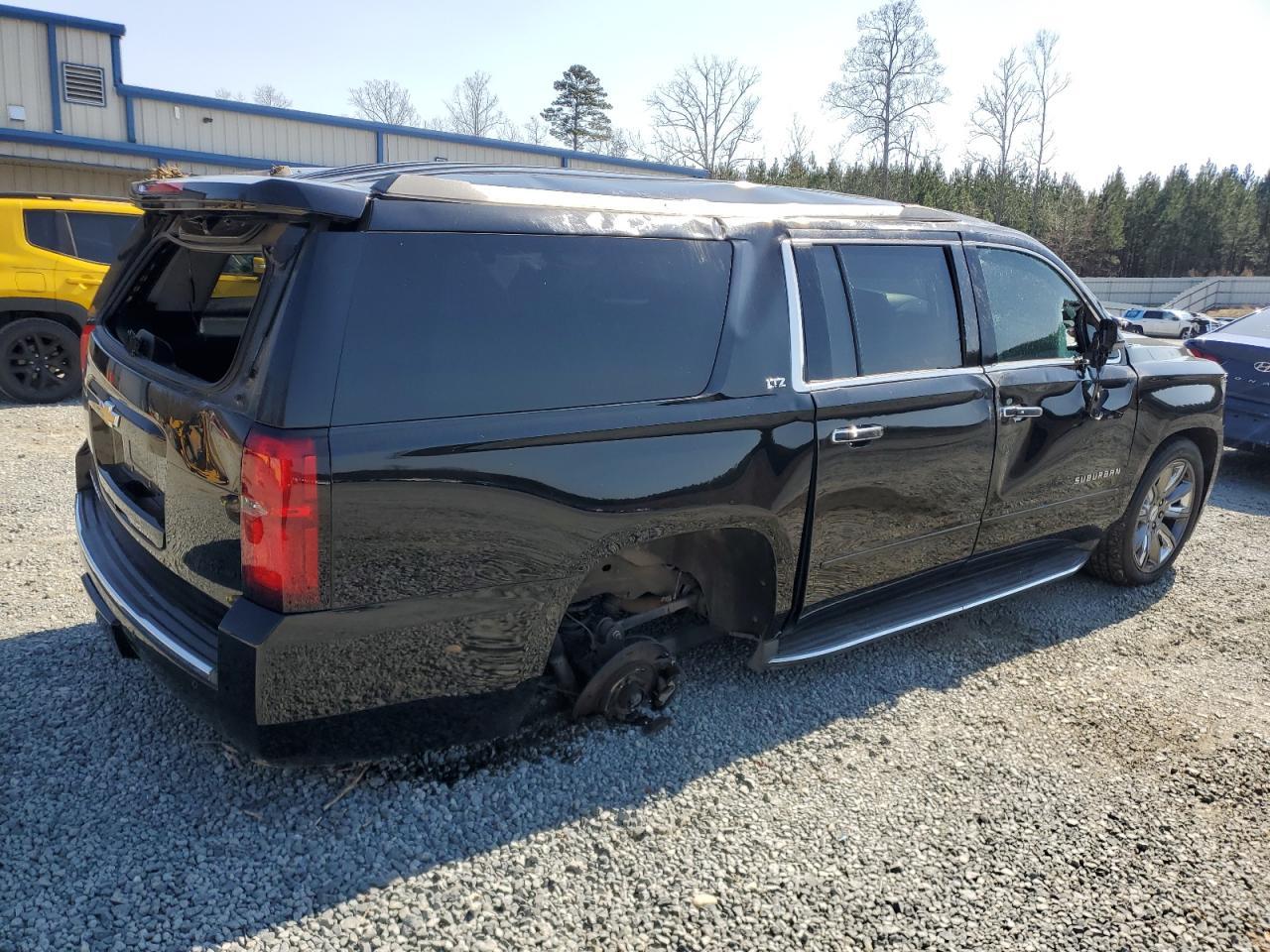 2015 CHEVROLET SUBURBAN C - Image 3