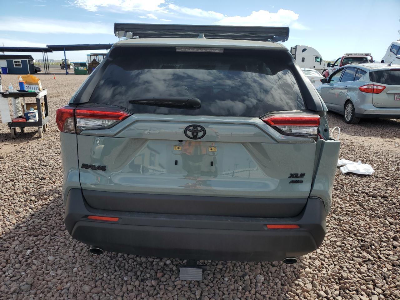 2020 TOYOTA RAV4 XLE P - Image 6