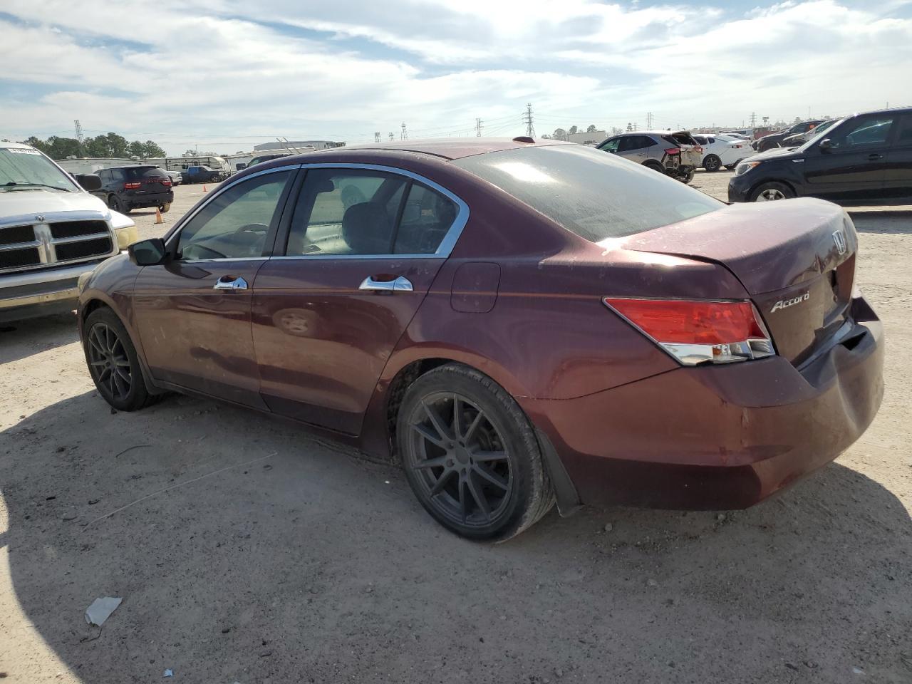 2010 HONDA ACCORD EXL - Image 2