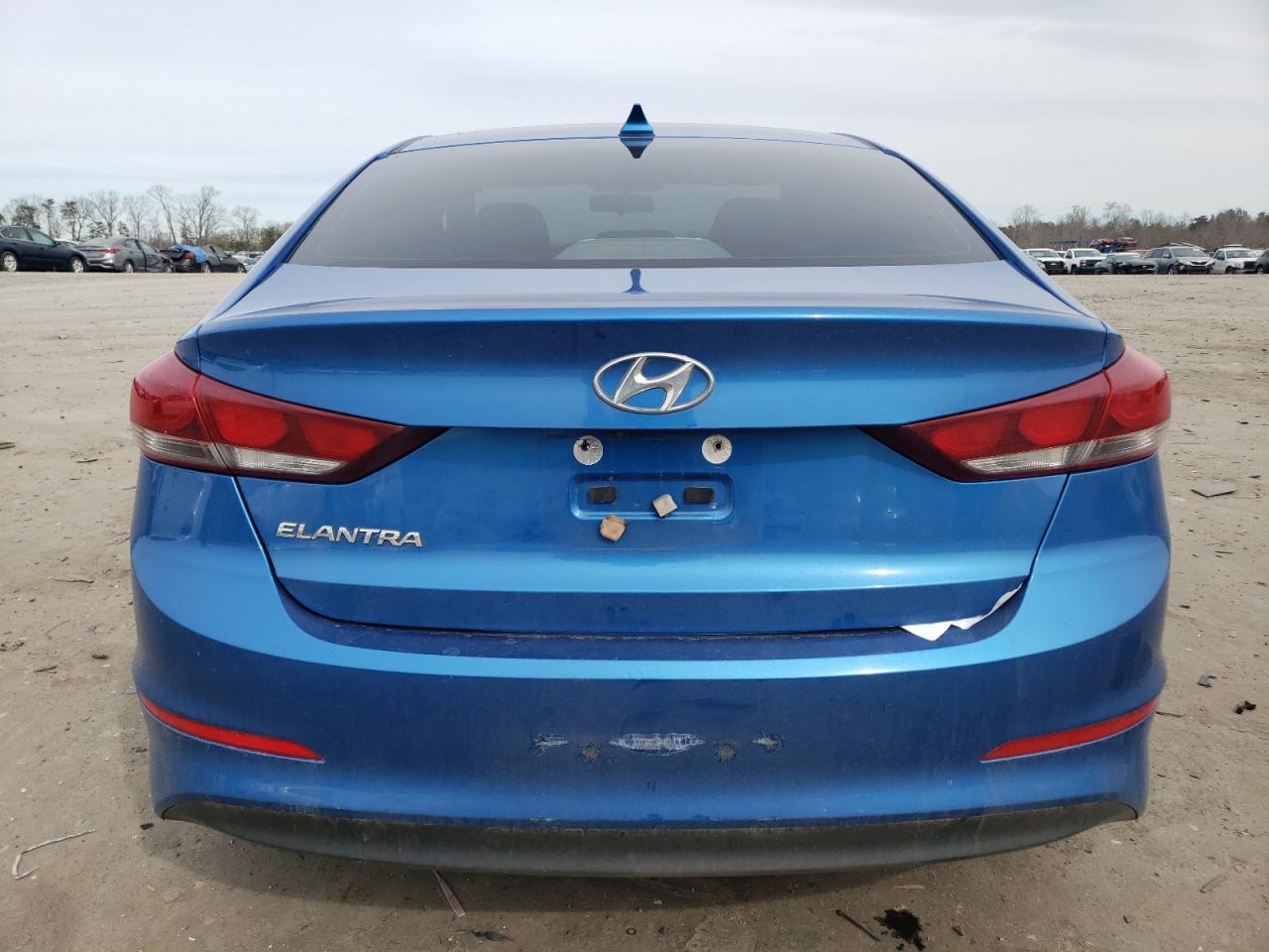 2018 HYUNDAI ELANTRA SE - Фото 6