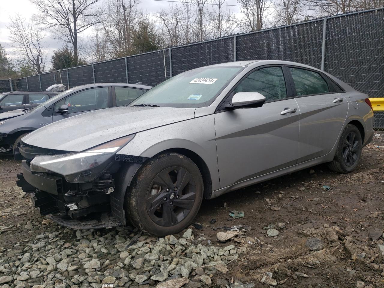 2022 HYUNDAI ELANTRA SE