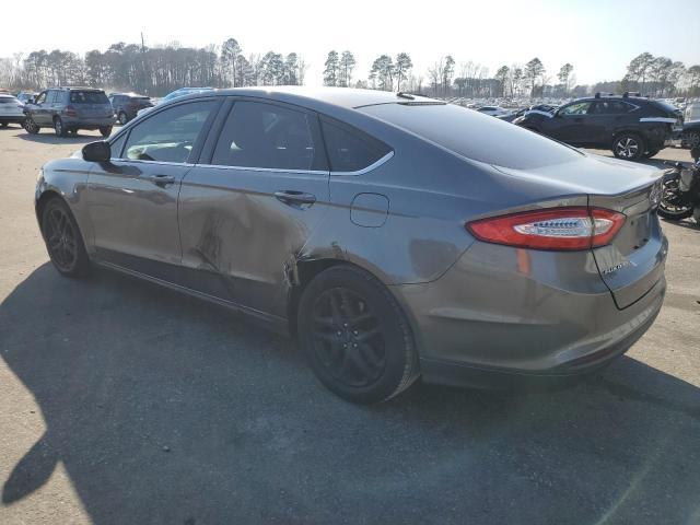 2013 Ford Fusion Se - Фото 2