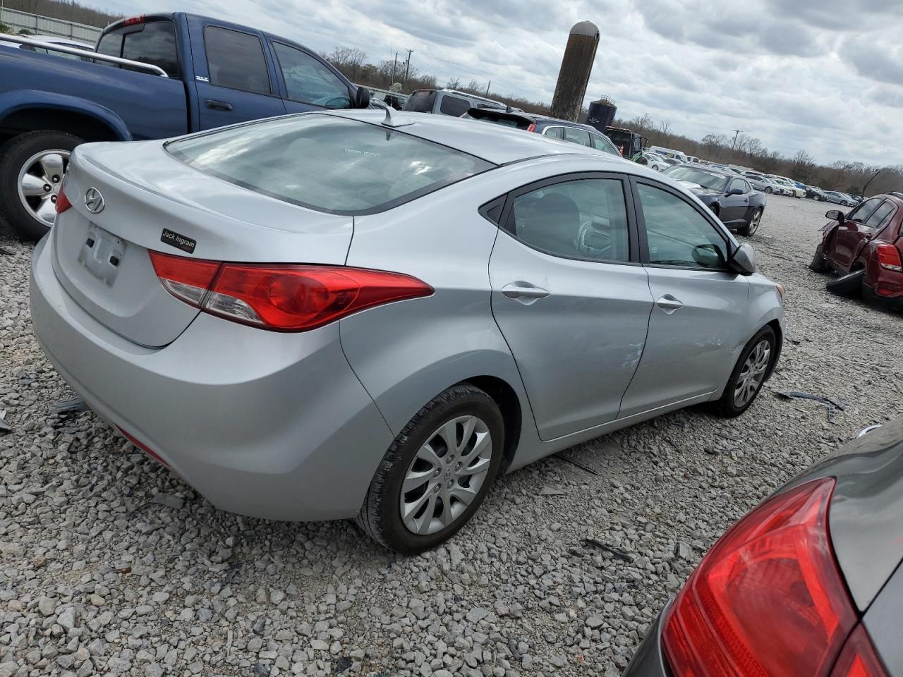 2011 HYUNDAI ELANTRA GL - Image 3