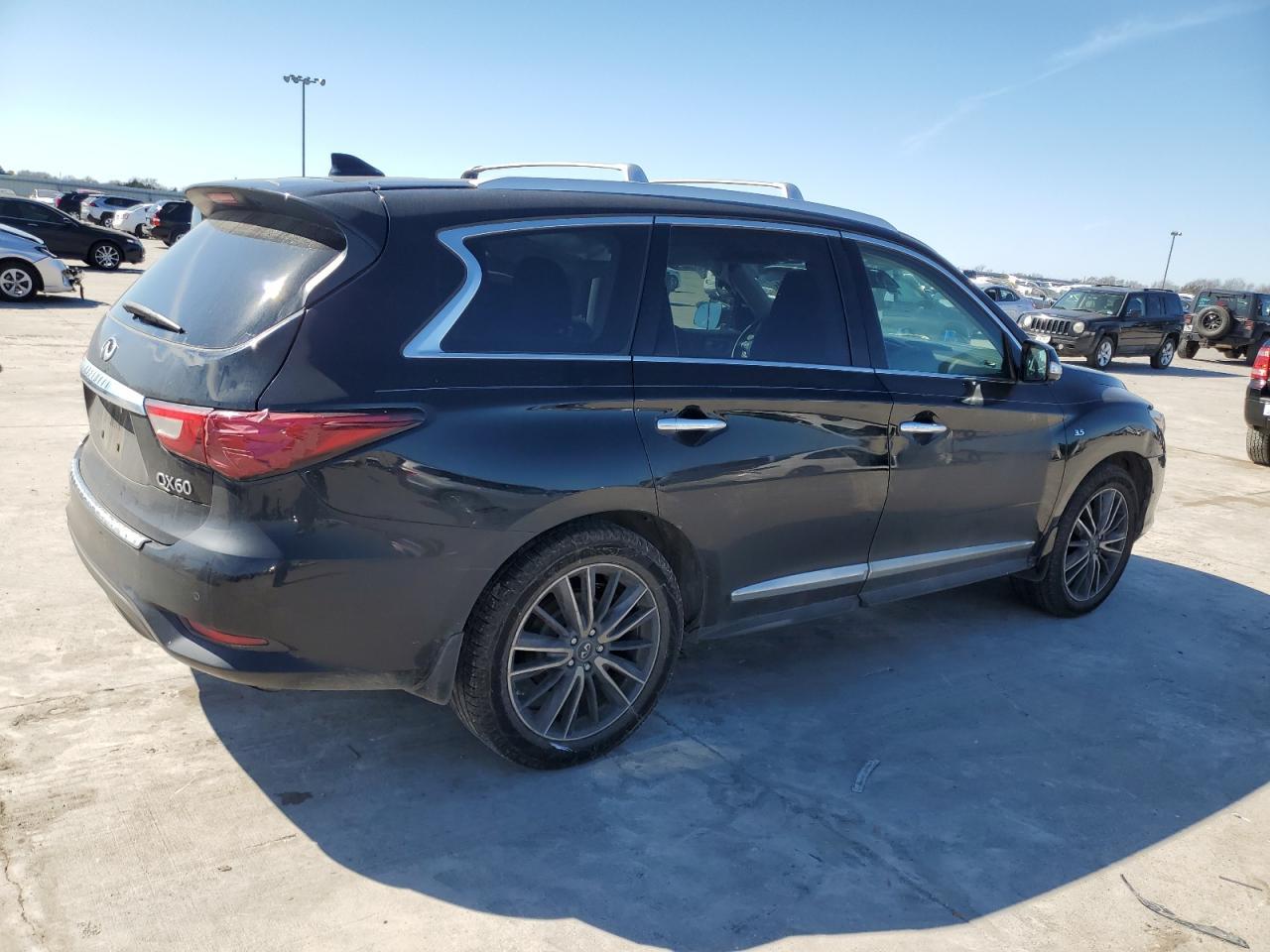 2017 INFINITI QX60 - Фото 3