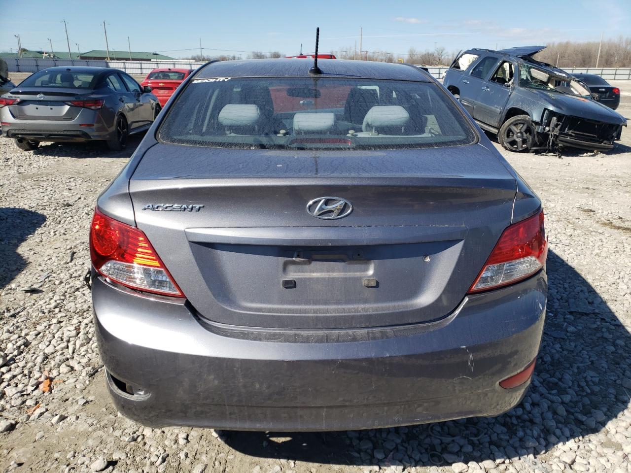 2014 HYUNDAI ACCENT GLS - Фото 6