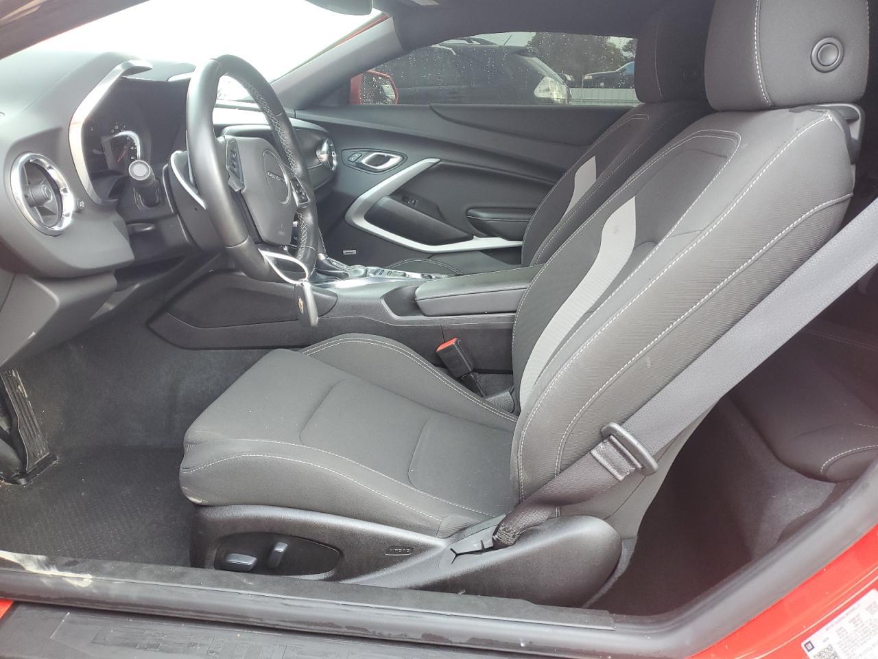 2018 CHEVROLET CAMARO LT - Image 7