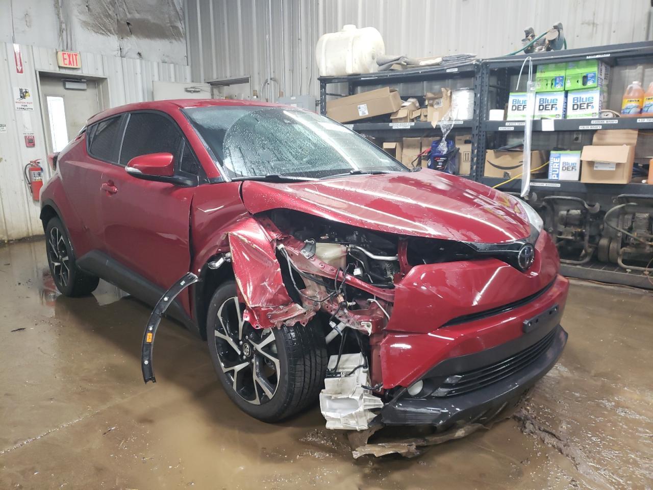 2018 TOYOTA C-HR XLE - Image 4