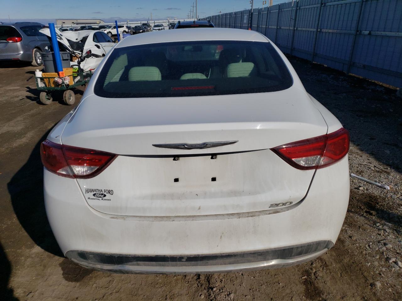 2015 CHRYSLER 200 LIMITE - Фото 6