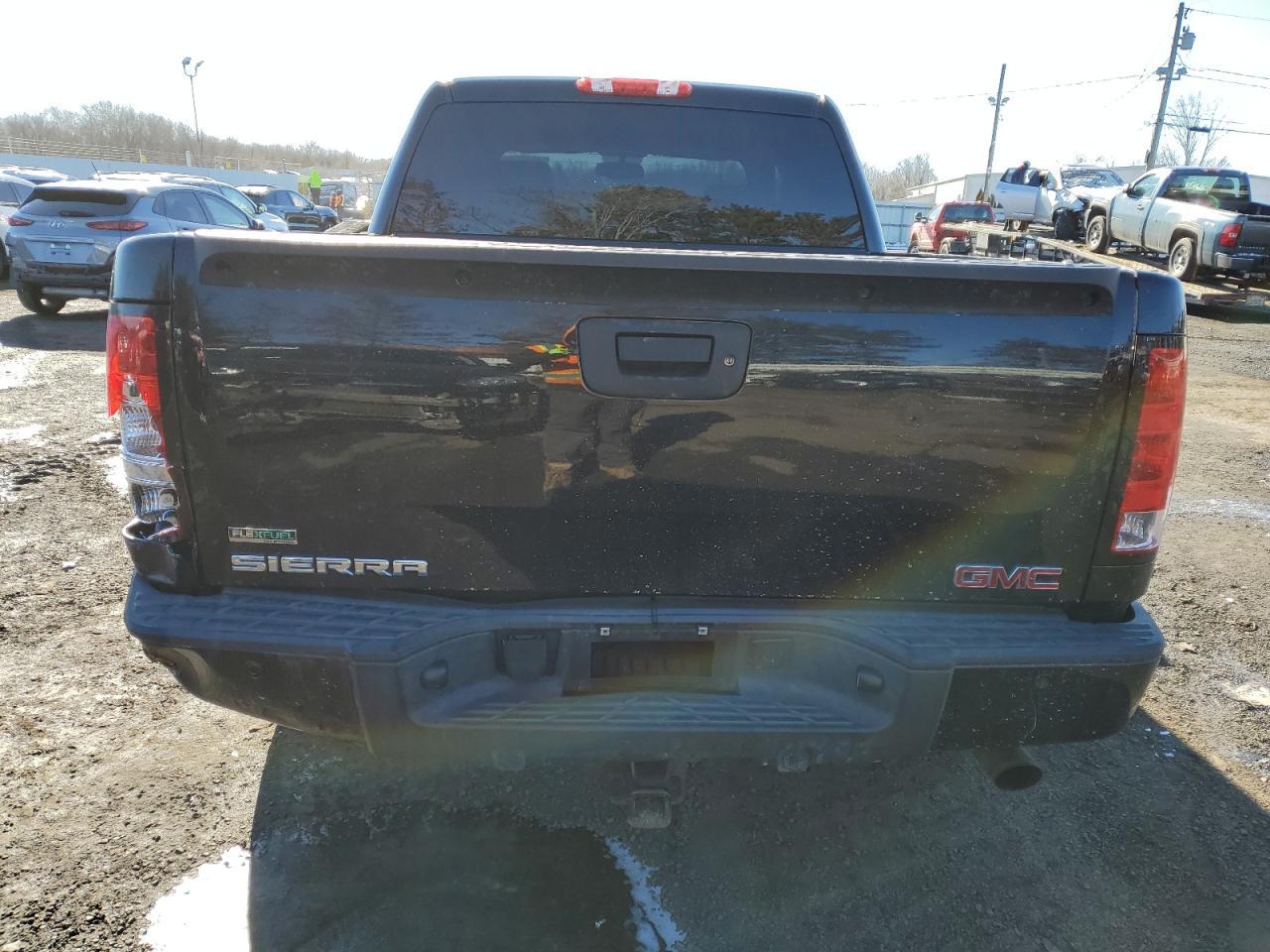 2011 GMC SIERRA K15 - Image 6